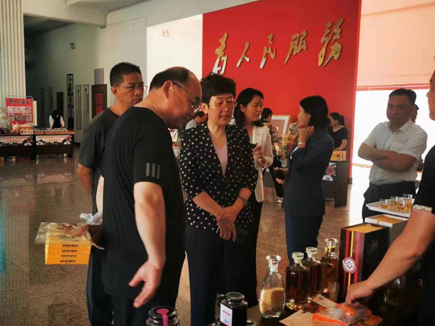 點擊查看實際尺寸<br>標題：企業宣傳視頻 閱讀次數：472